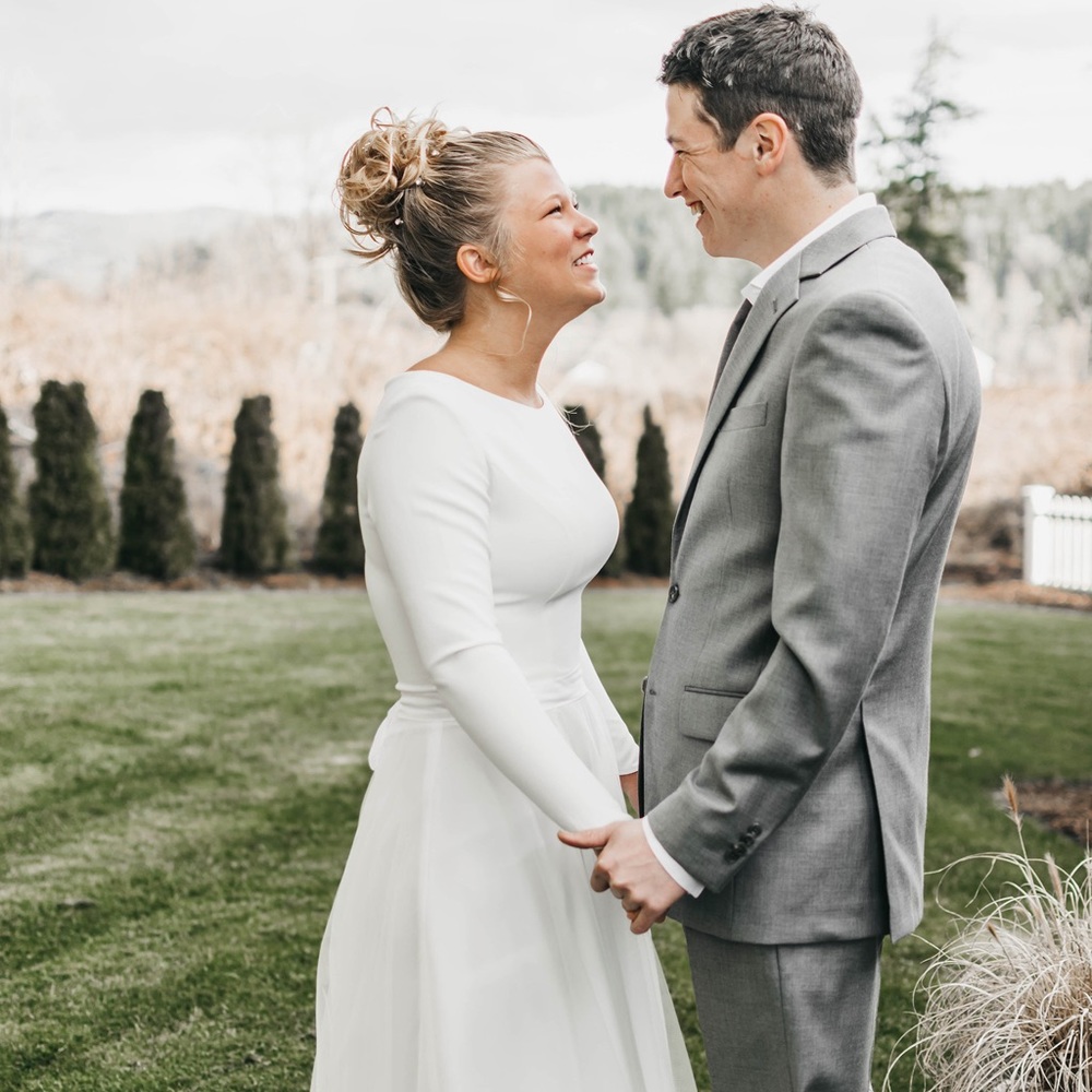 Meet your Posher, Sydney